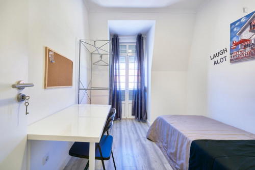 Bright single bedroom near Fonte Luminosa - Gallery - 37