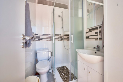 Bright single bedroom near Fonte Luminosa - Gallery - 7