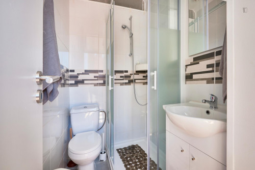 Bright single bedroom near Fonte Luminosa - Gallery - 8