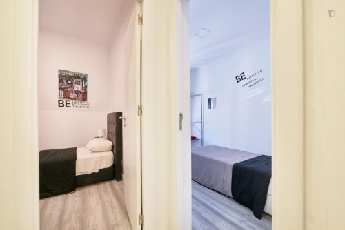 Bright single bedroom near Fonte Luminosa