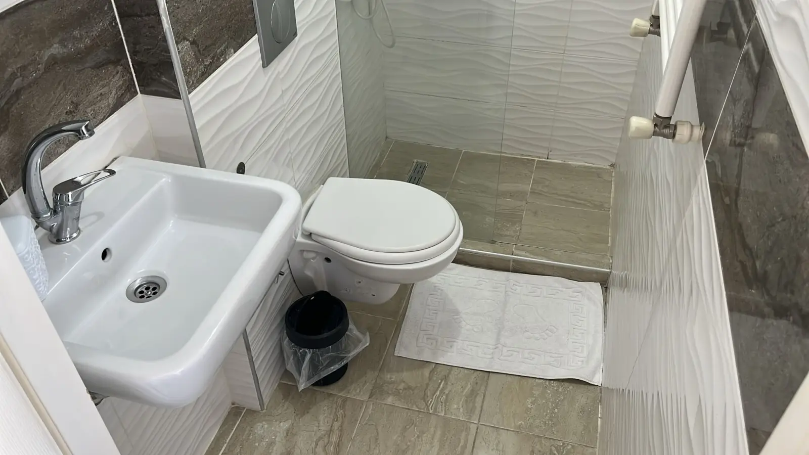  Studio  -  Studio for rent in Istanbul, all bills included 24  - Gallery -  4