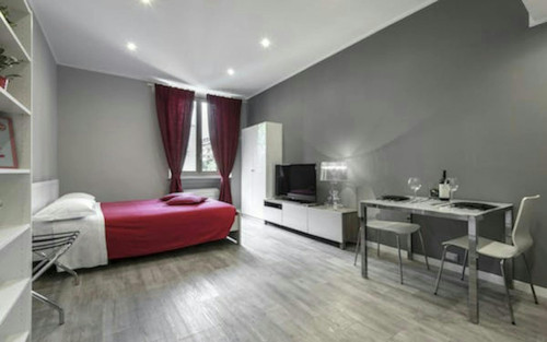Via Giuseppe Govone, Milan