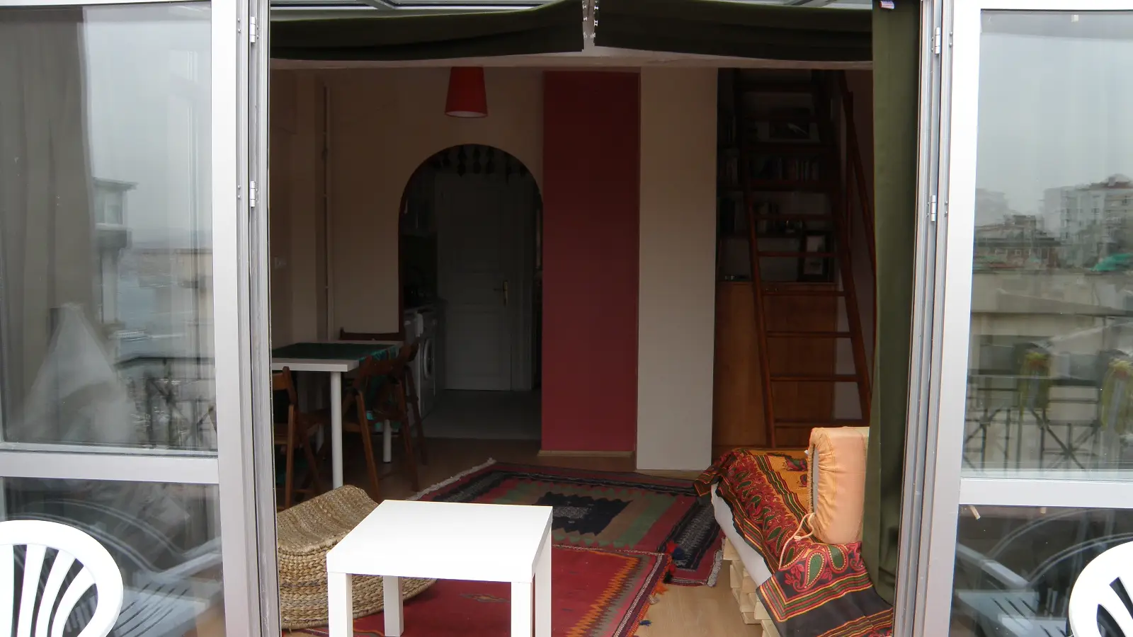 2-Bedroom Apartment - 2-bedroom apartment for rent in Istanbul, pets allowed - Gallery - 2