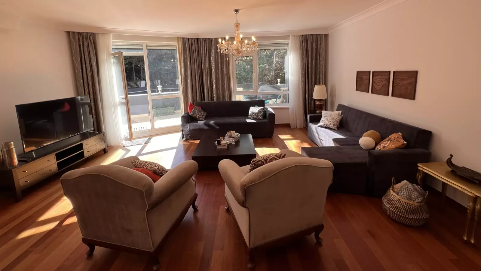 3-Bedroom Apartment - 3