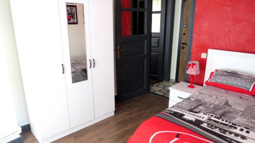 1-bedroom apartment for rent in Beyoğlu, bills included 26 - Gallery - 15