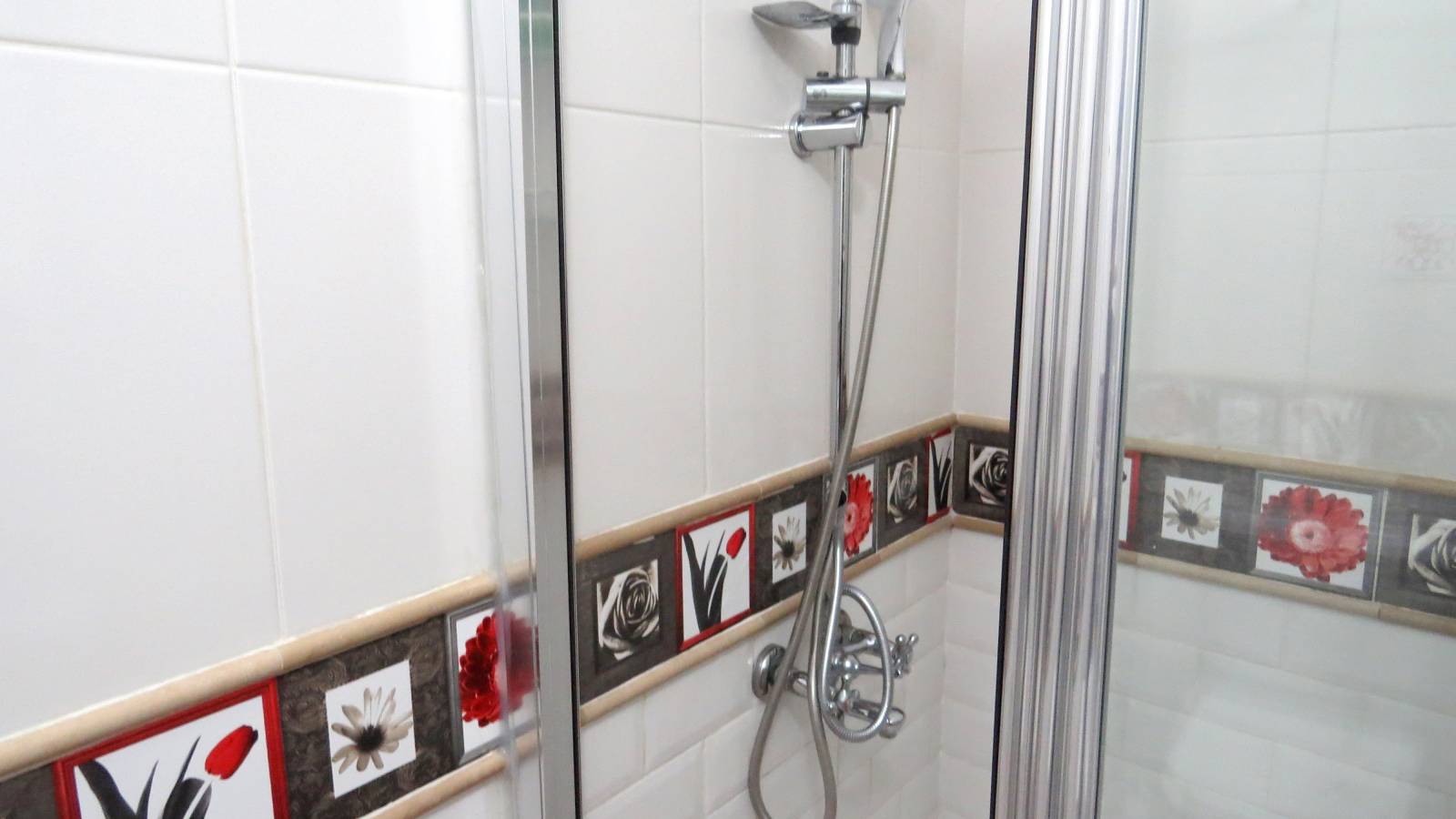  1-Bedroom Apartment For Rent In Beyoğlu, Bills Included  -  1-bedroom apartment for rent in Beyoğlu, bills included 26  - Gallery -  2