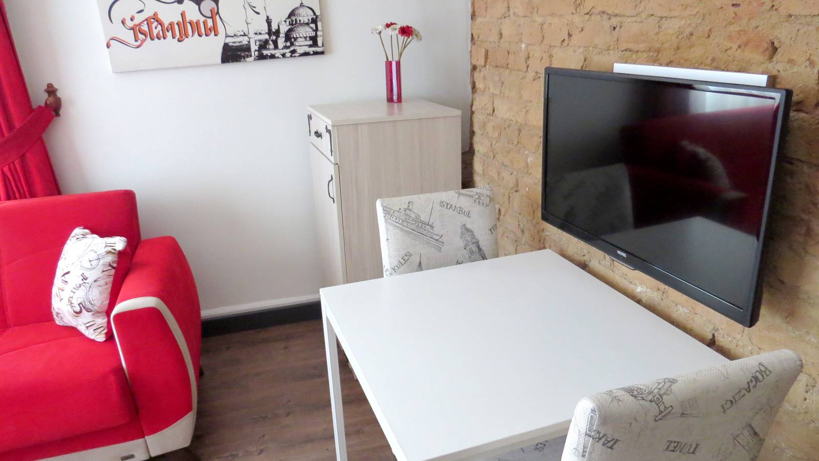  1-Bedroom Apartment For Rent In Beyoğlu, Bills Included  -  1-bedroom apartment for rent in Beyoğlu, bills included 26  - Gallery -  13