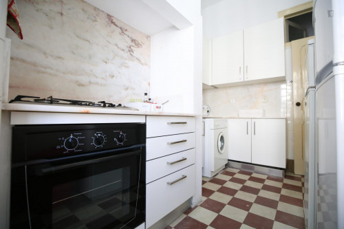 Cosy double bedroom close to Faculdade de Ciências da Universidade de Lisboa - Gallery - 42