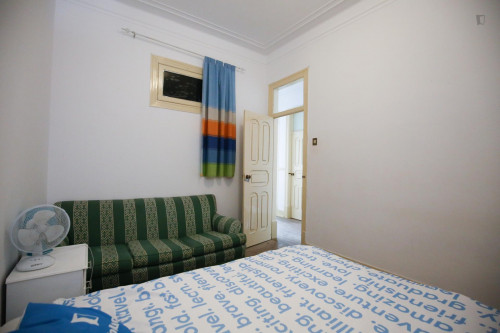 Cosy double bedroom close to Faculdade de Ciências da Universidade de Lisboa - Gallery - 33