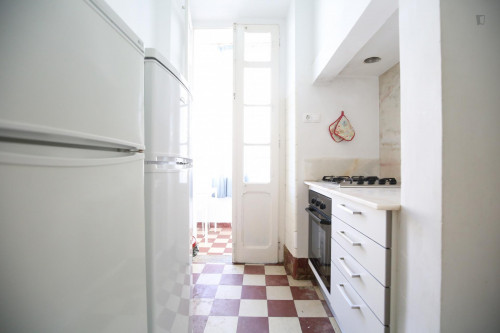 Cosy double bedroom close to Faculdade de Ciências da Universidade de Lisboa - Gallery - 40