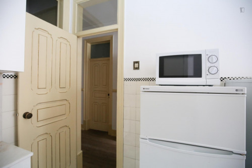 Cosy double bedroom close to Faculdade de Ciências da Universidade de Lisboa