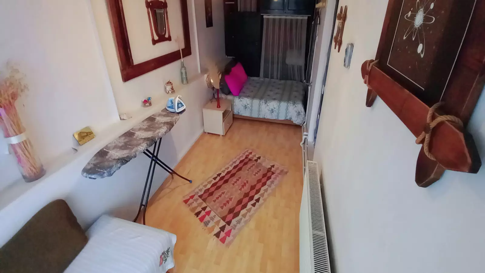  Bedroom 1  -  Room for rent in 3-bedroom apartment in Istanbul .5  - Gallery -  18