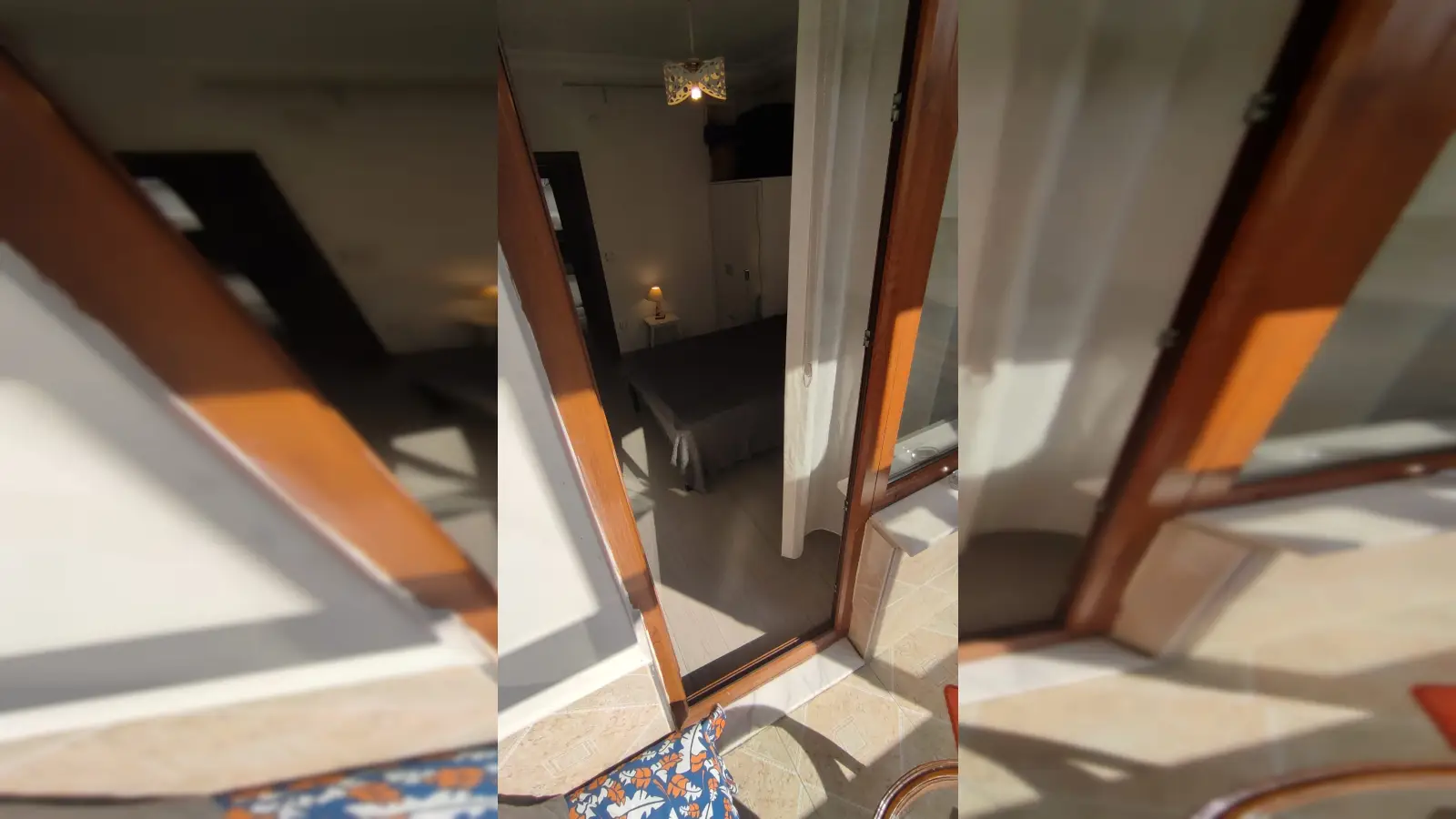  Bedroom 1  -  Room in a shared 4-bedroom apartment for rent in Istanbul, only females. .-  - Gallery -  18