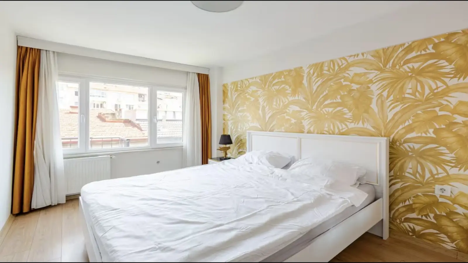 Bedroom 1 - 1