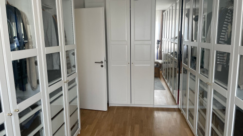 Luxury furnished designer house with fireplace, underfloor heating & garden – only 20 minutes to Kurfürstendamm