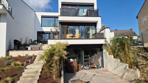 Haus (2024)220 qm mit Garten, Sauna, Hotpot und Wasserzugang