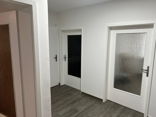 Stylish 2-Room Apartment near Munich | Fully Furnished & Home Office Ready - Gallery - 8