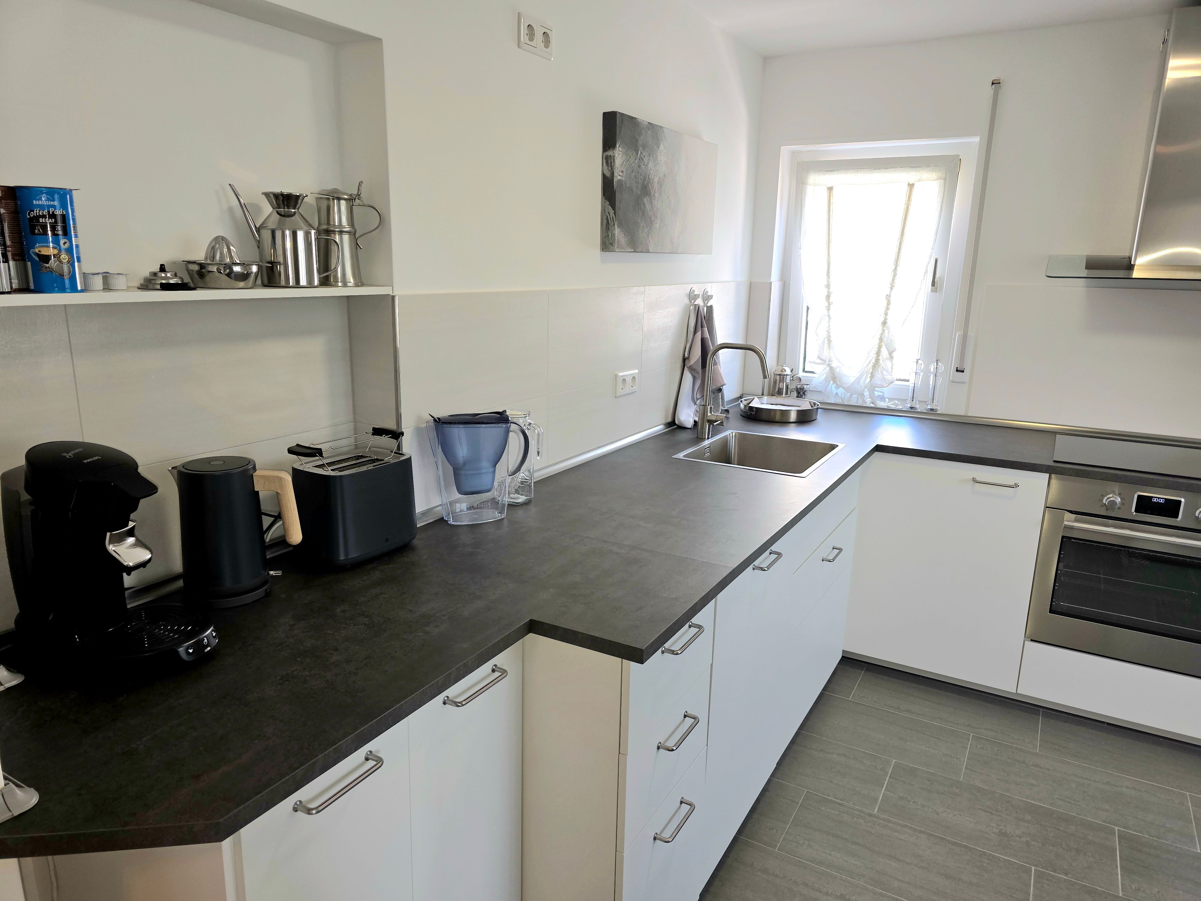  Newly Renovated 2-Bedroom Furnished Apartment In Nuremberg – Ideal For Business Stay  -  Newly renovated 2-bedroom furnished apartment in Nuremberg – ideal for business stay  - Gallery -  1