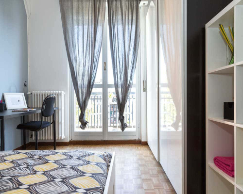 Stanza in Via delle Acacie - Gallery - 6