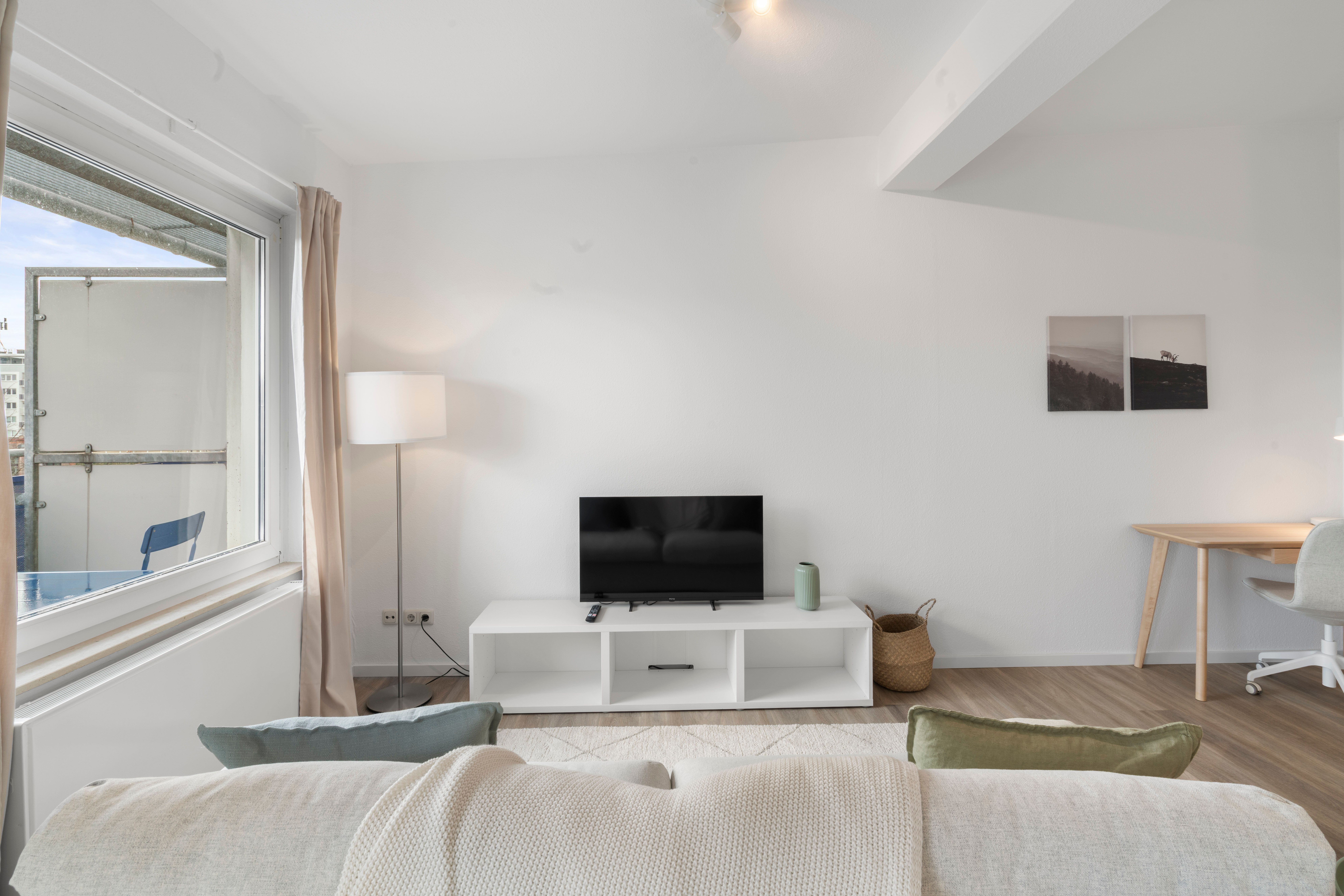  Serviced Apartment With Balcony & Separate Bedroom – Walking Distance To Duisburg Hbf  -  Serviced Apartment with Balcony & Separate Bedroom – Walking Distance to Duisburg Hbf  - Gallery -  13