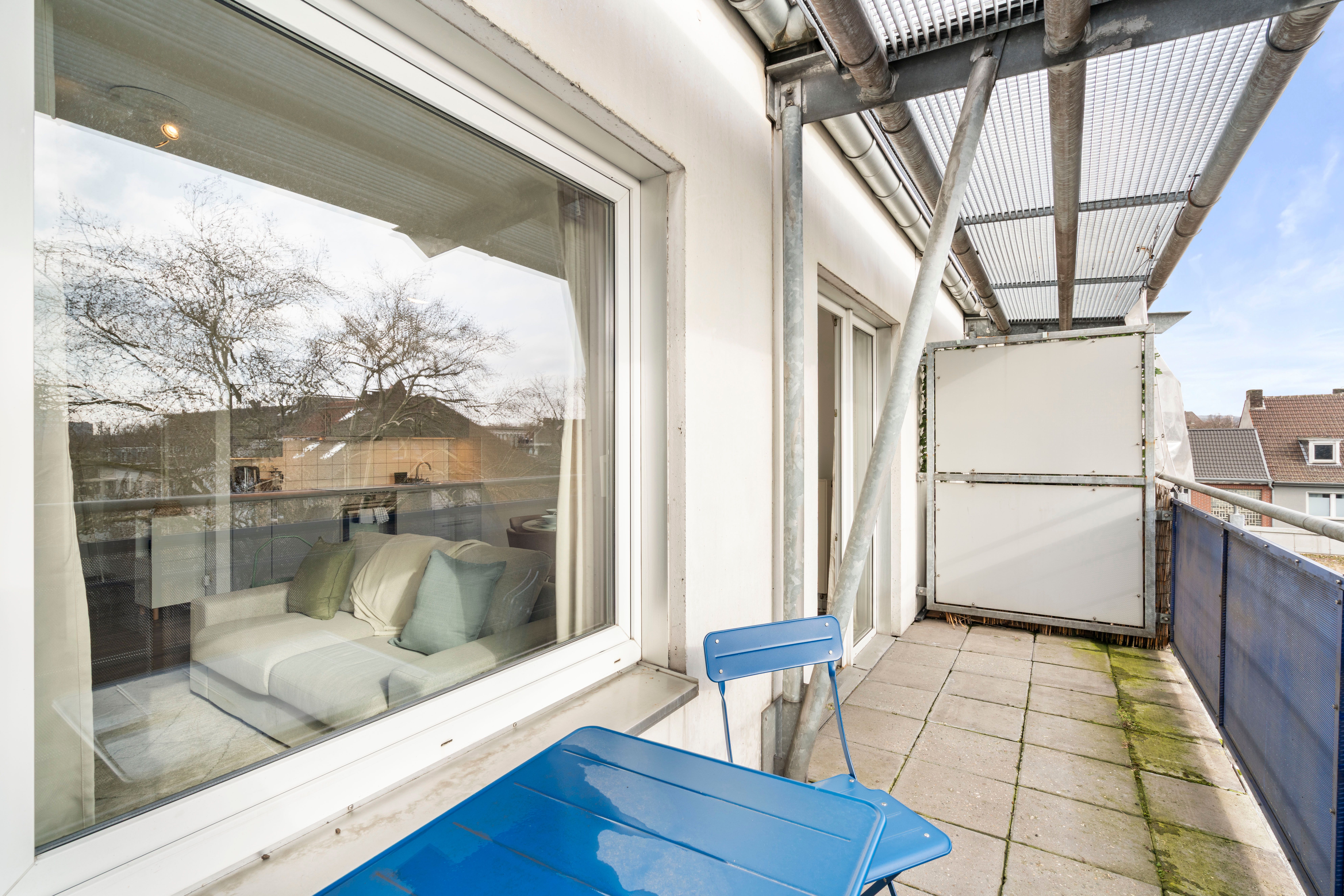  Serviced Apartment With Balcony & Separate Bedroom – Walking Distance To Duisburg Hbf  -  Serviced Apartment with Balcony & Separate Bedroom – Walking Distance to Duisburg Hbf  - Gallery -  4