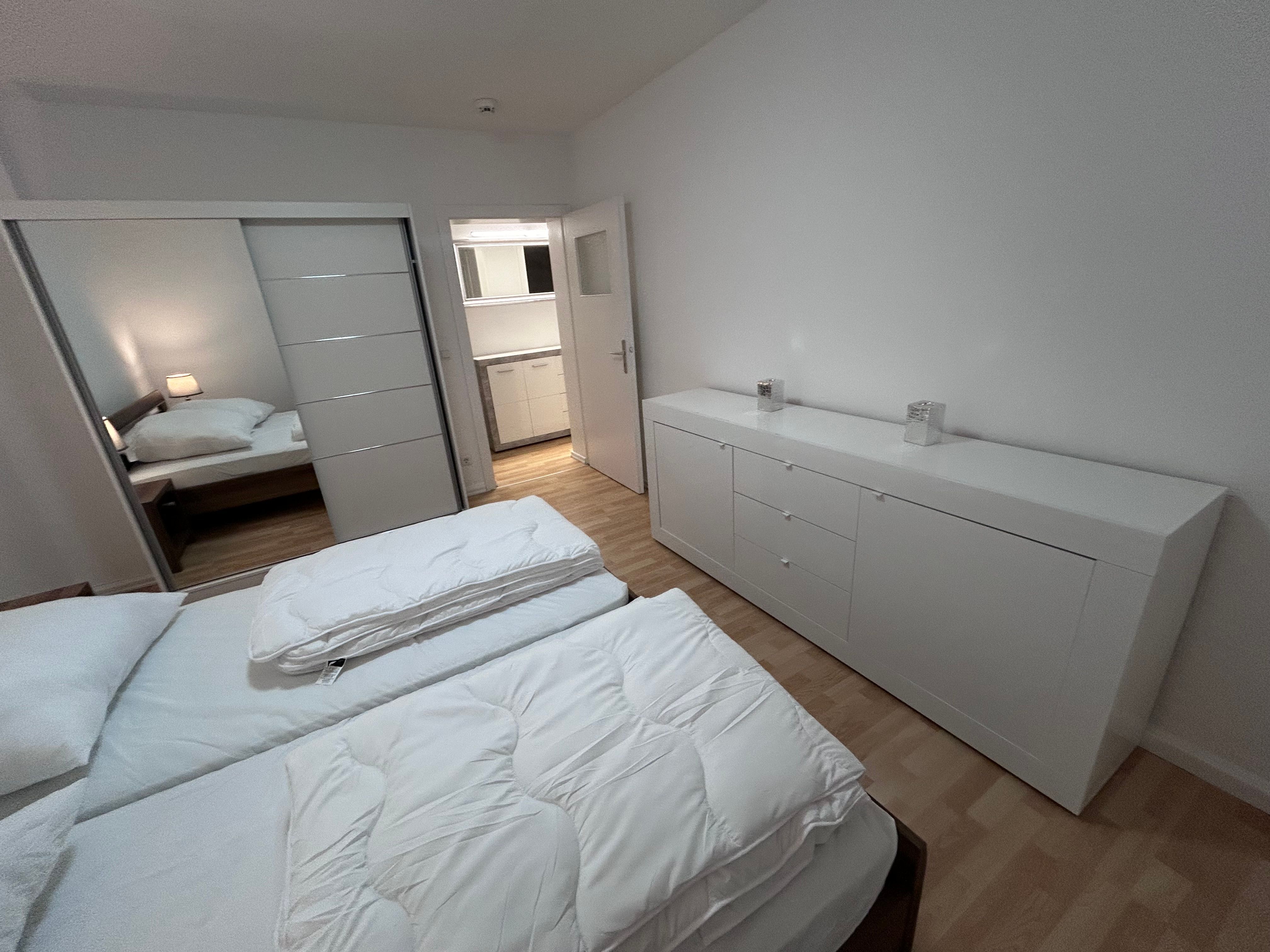Lovely, Modern Apartment Near School - Lovely, modern apartment near school - Gallery - 8