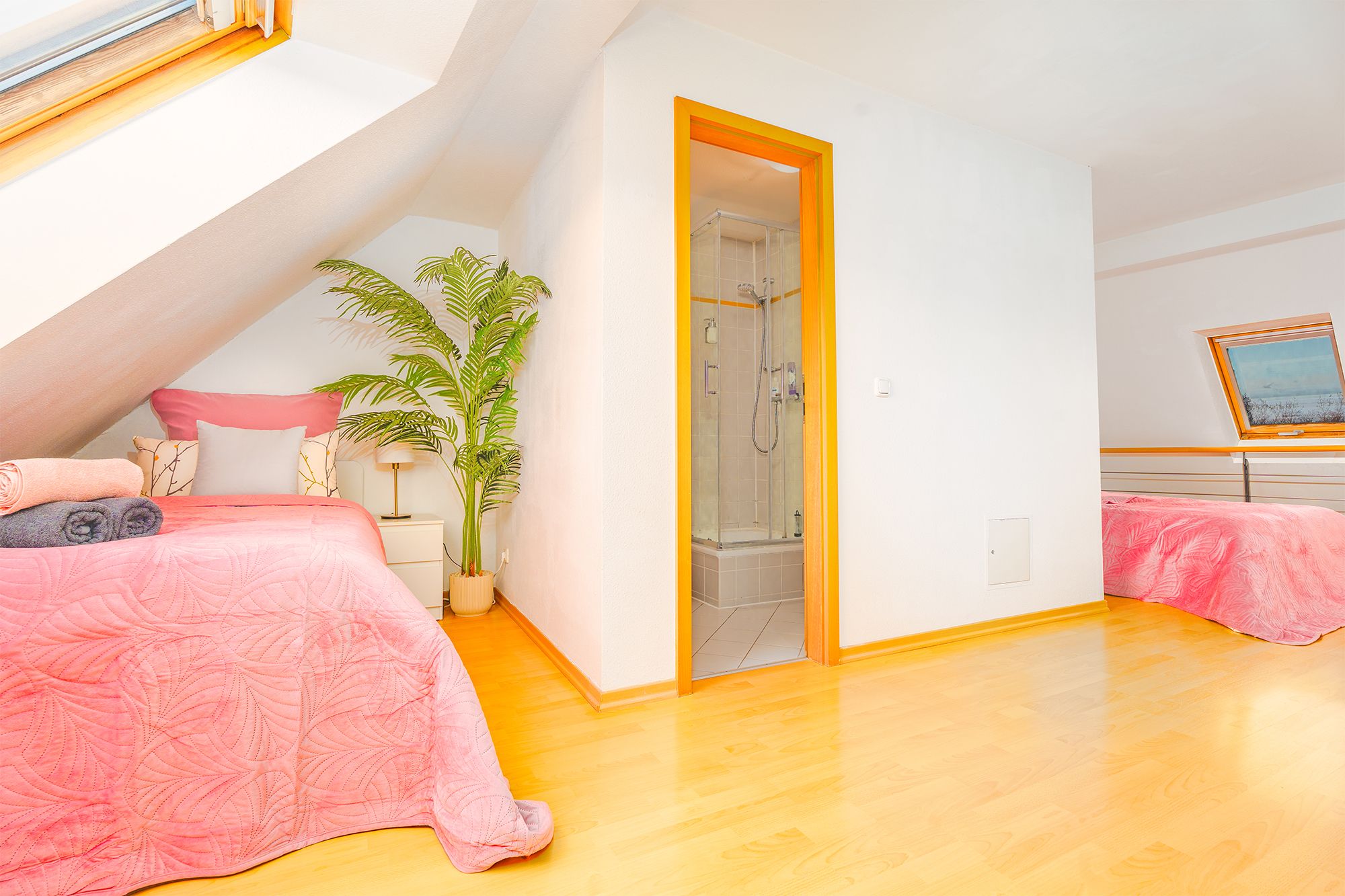 Beautiful Apartment In Dresden Neustadt, Prime Location - 3