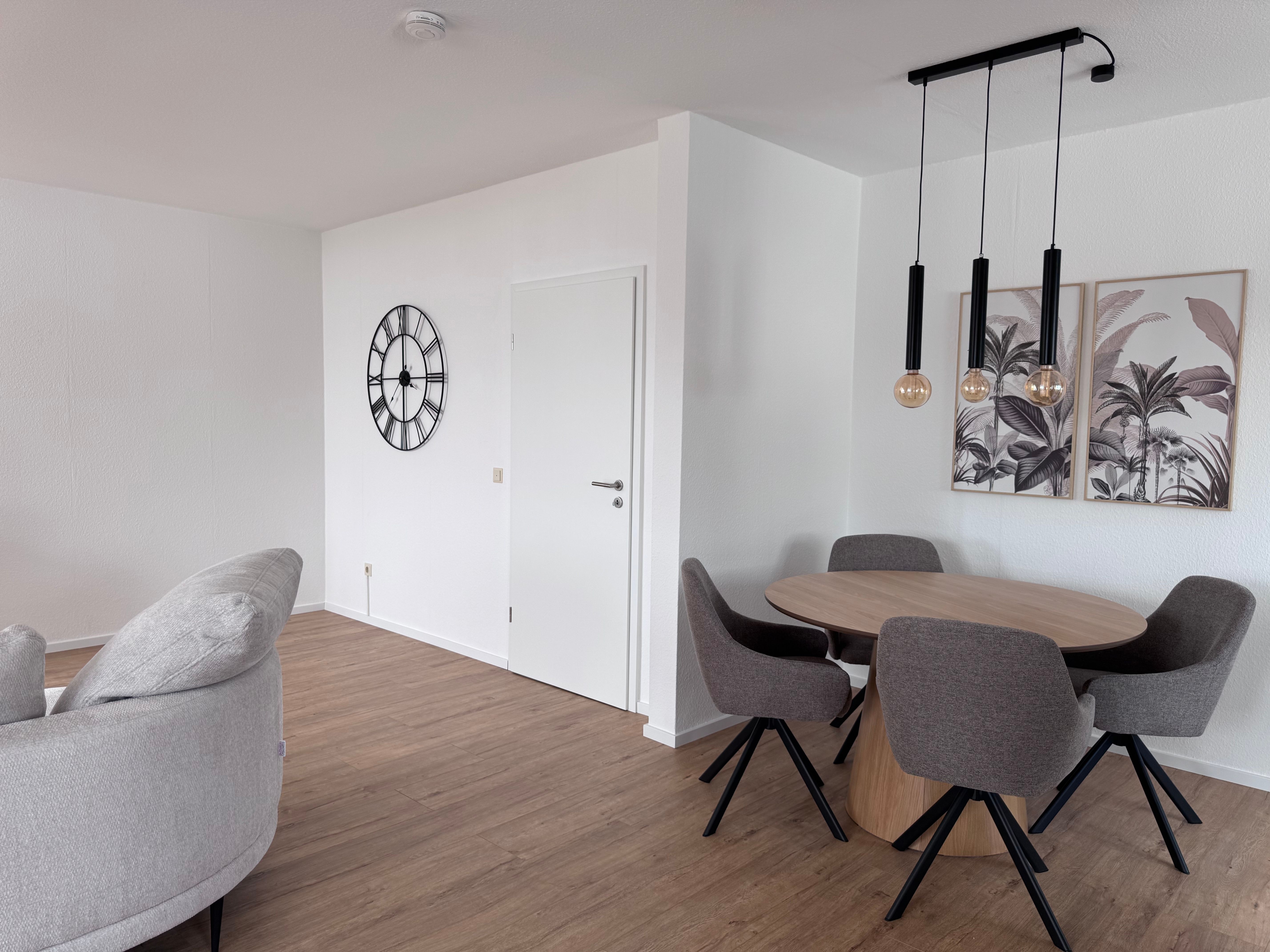Freshly Renovated, Fully Furnished 2-Room Apartment In Aschaffenburg-Damm (First Occupancy) - 28