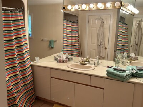 Private Room For Rent