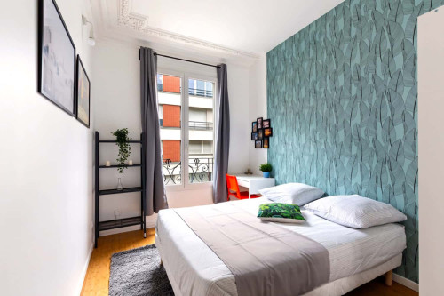 Cosy and luminous room  - Gallery -  5