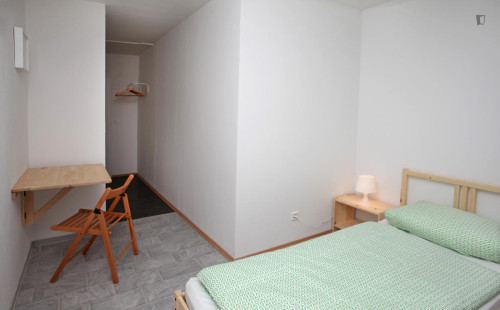 Homely single bedroom with a balcony, in Moabit