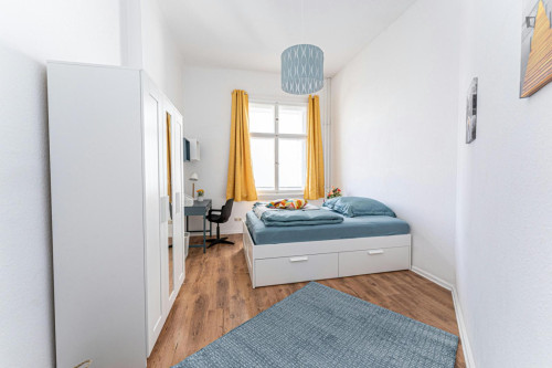 Delightful double bedroom in Mitte
