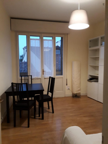 Comfortable 3-bedroom apartment with balcony close to the city center and the university - Gallery - 22