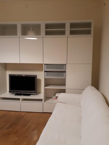 Comfortable 3-bedroom apartment with balcony close to the city center and the university - Gallery - 20
