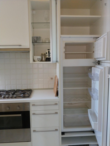 Comfortable 3-bedroom apartment with balcony close to the city center and the university - Gallery - 27