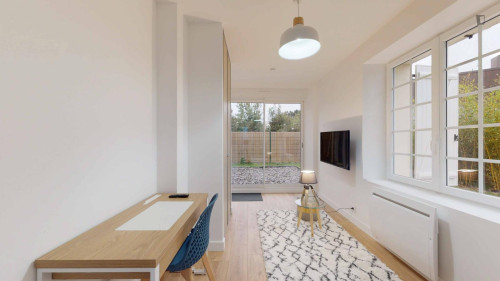 Nice double ensuite bedroom near Le Rocher d'Enfer
