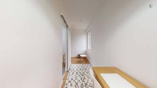 Comfy double ensuite bedroom near Le Rocher d'Enfer