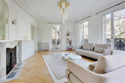 Magnificent Haussmannian apartment of 142m2