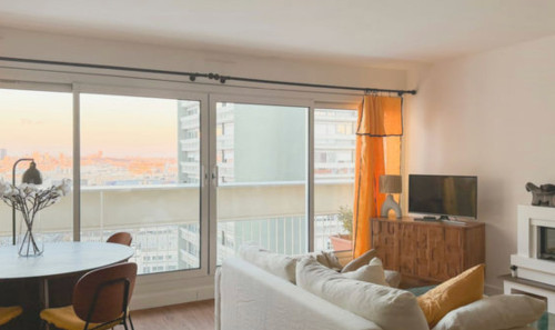 Spacious and well-furnished apartment