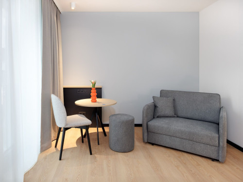 Spacious Studio XL with a kitchenette and seating area in Bielefeld - Gallery - 8