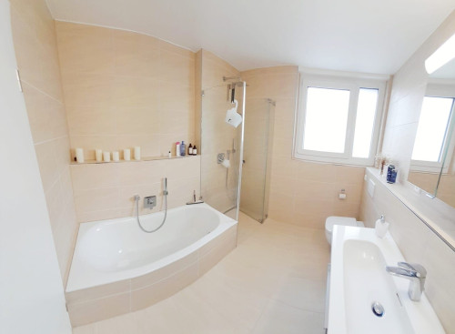 high-quality, fully equipped and fully furnished apartment in Karlsruhe - Gallery - 9