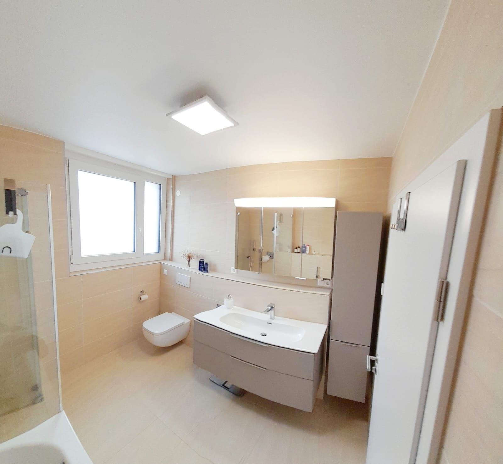 High-Quality, Fully Equipped And Fully Furnished Apartment In Karlsruhe - 6