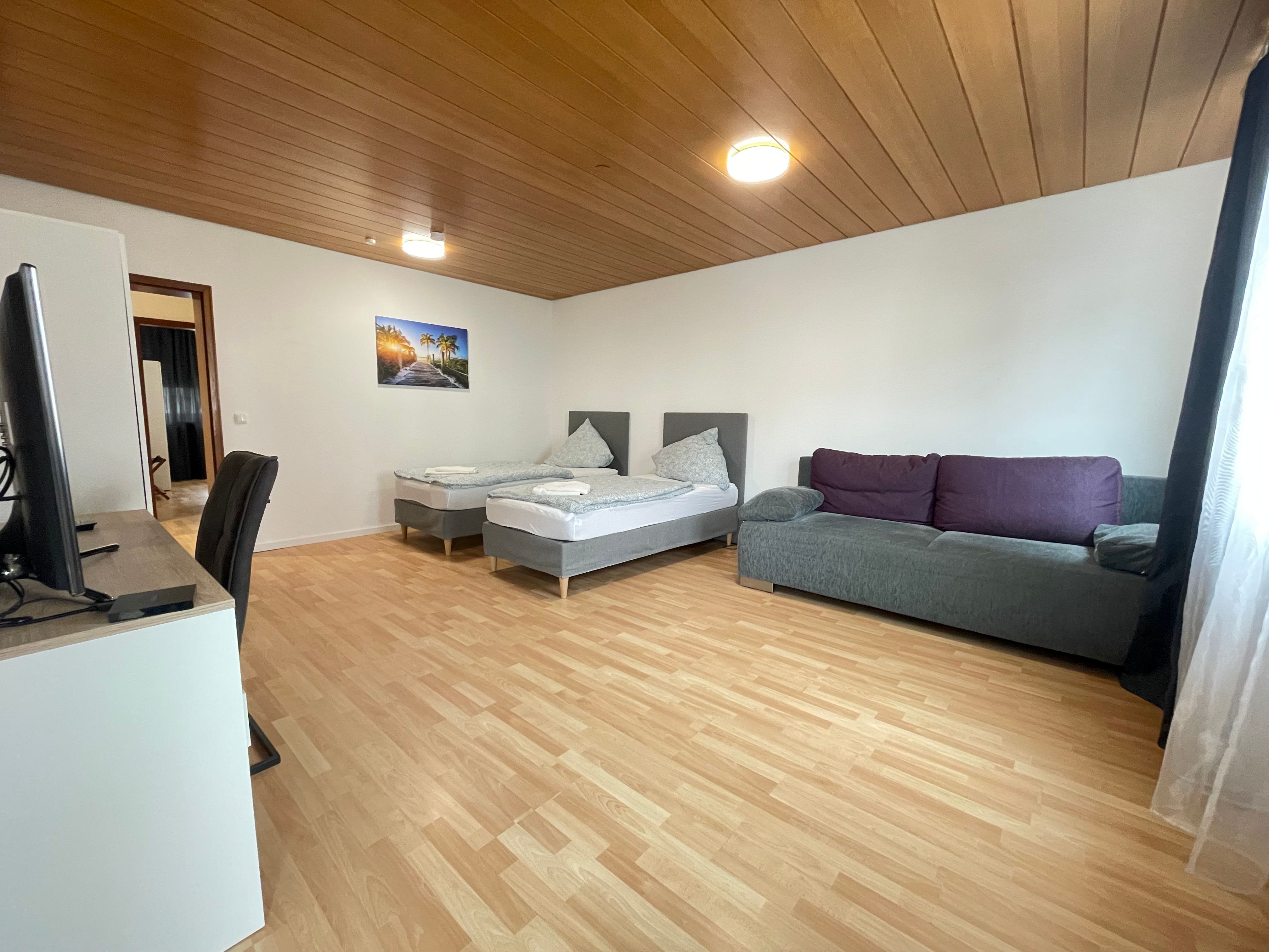  Beautiful Loft Located In Leonberg  -  Beautiful loft located in Leonberg  - Gallery -  11