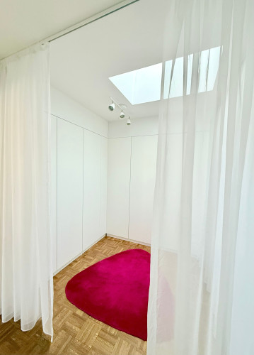 Attic Flat 3 bedroom, balcony 5 mins to KaDeWe