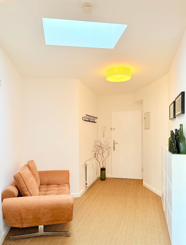 Attic Flat 3 bedroom, balcony 5 mins to KaDeWe