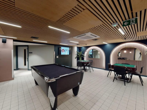  7 Bed Ensuite  -  Cosmos  - Gallery -  1