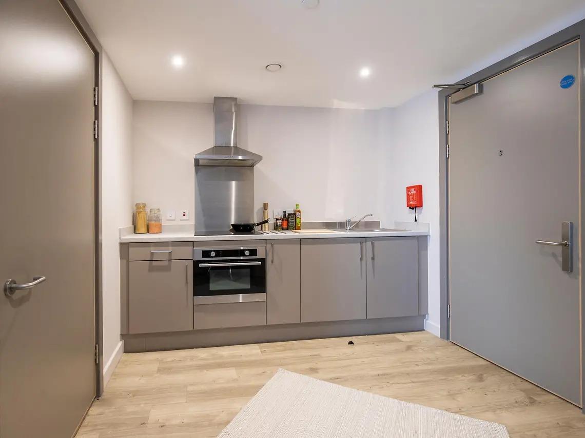 Premium Studio Accessible - 14