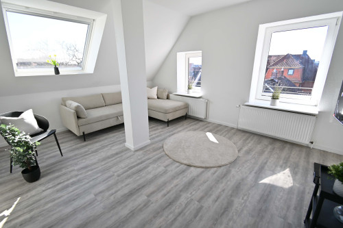 AUSBLICK ++ Elegant möbliert & komplett ausgestattet ++ Business- od. Ferien-Appartment ++ - Gallery - 12