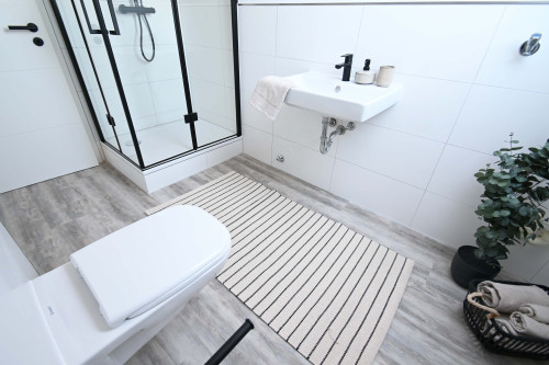 AUSBLICK ++ Elegant möbliert & komplett ausgestattet ++ Business- od. Ferien-Appartment ++