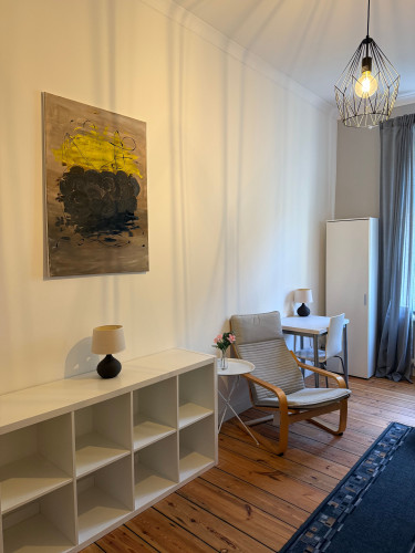 Charmante 2-Zimmer Altbauwohnung nahe Charlottenburg – ruhig & hell